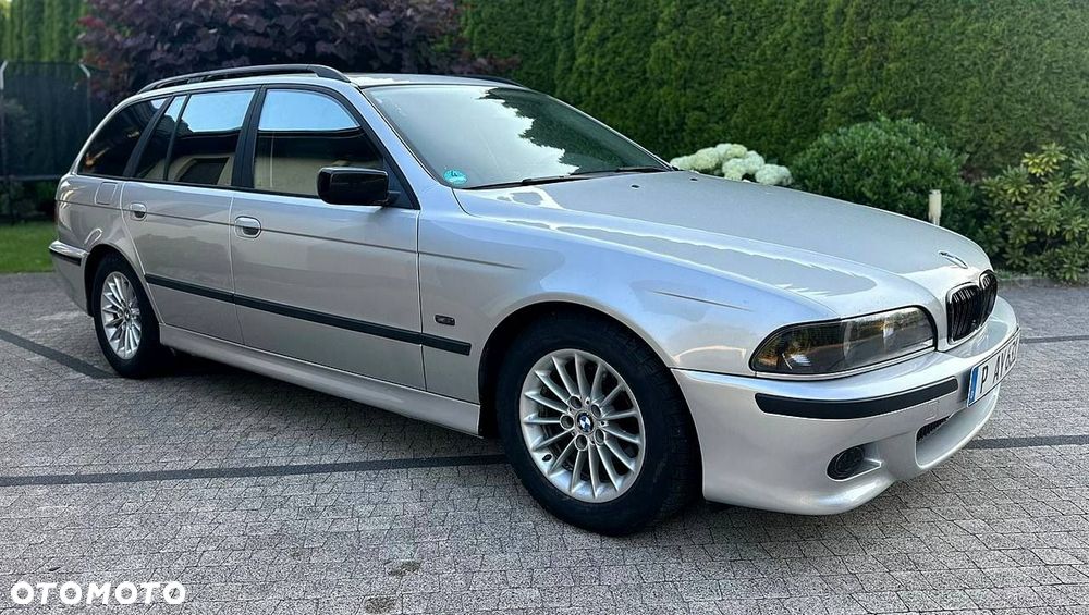 BMW Seria 5 - 24