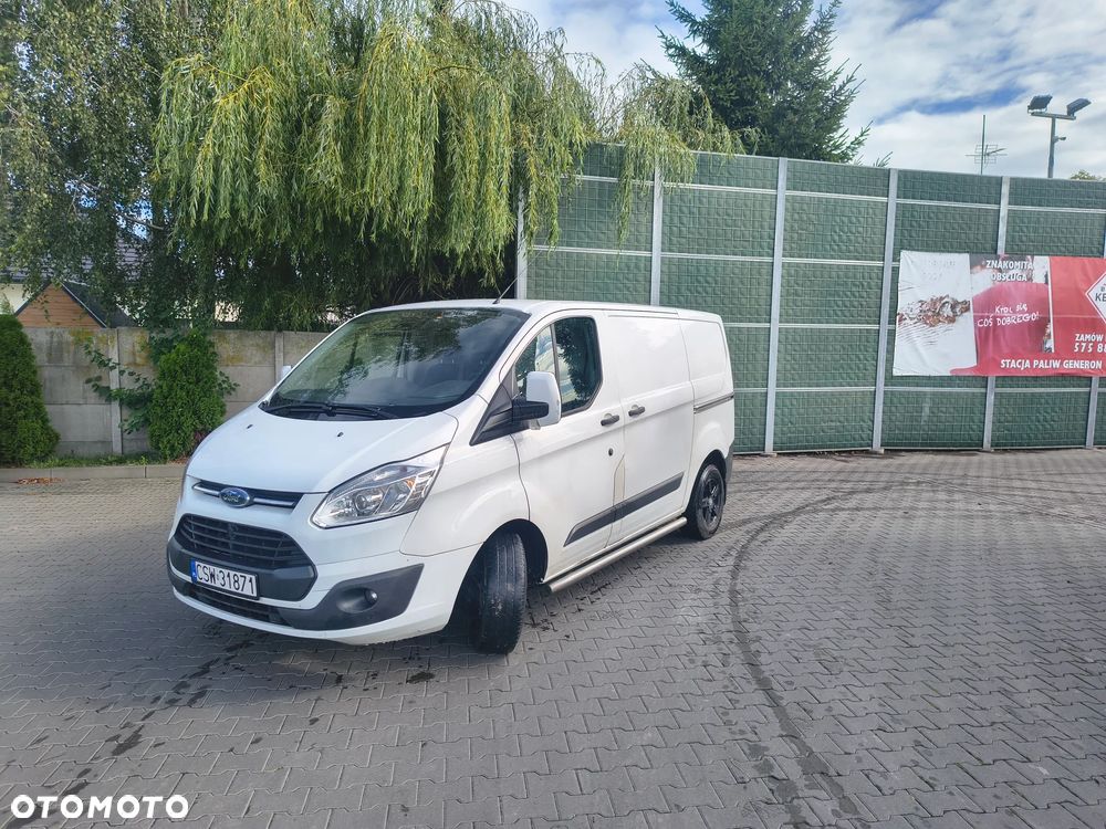 Ford TRANSIT CUSTOM - 1