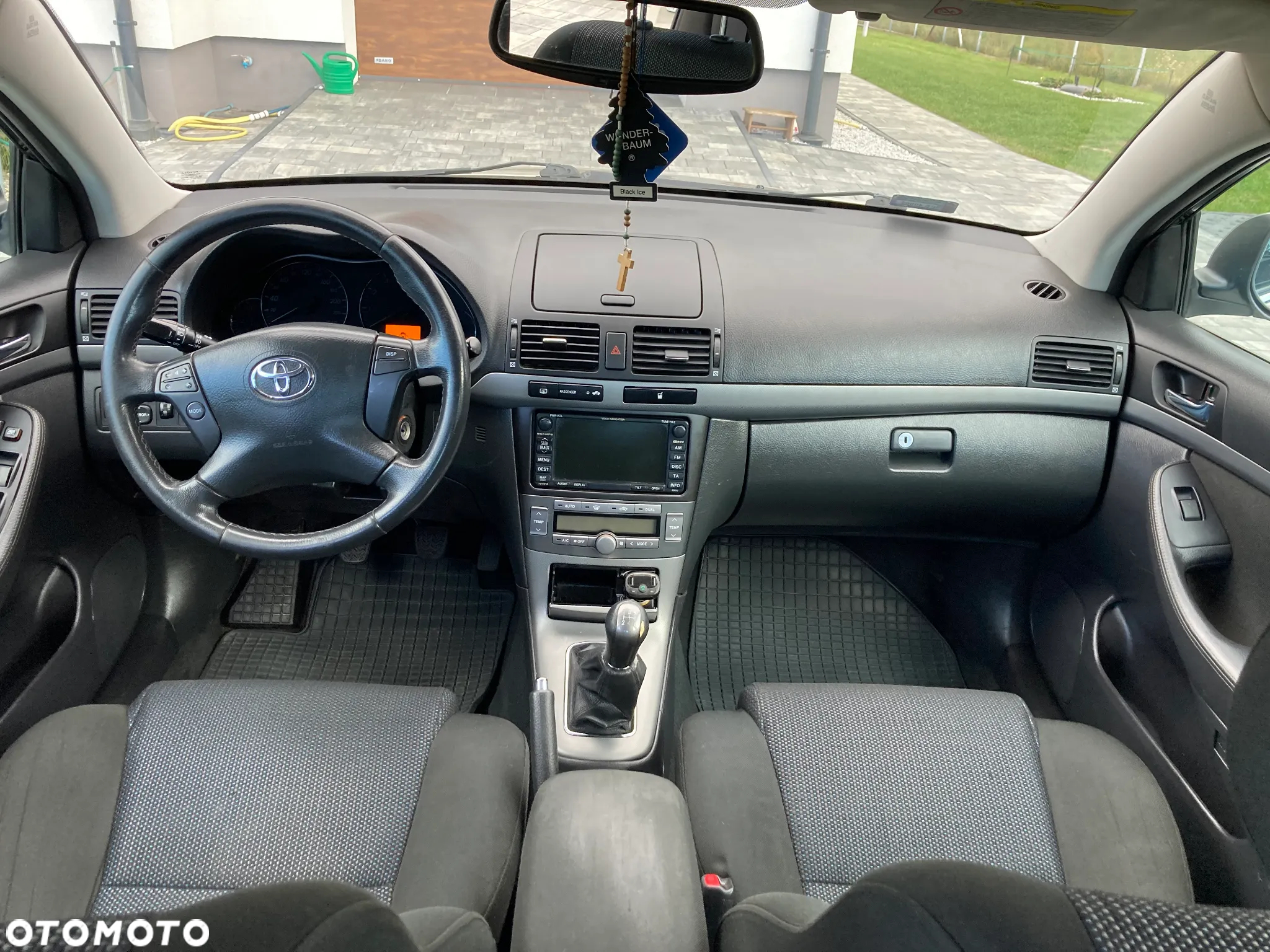 Toyota Avensis 1.8 VVT-i Sol - 14