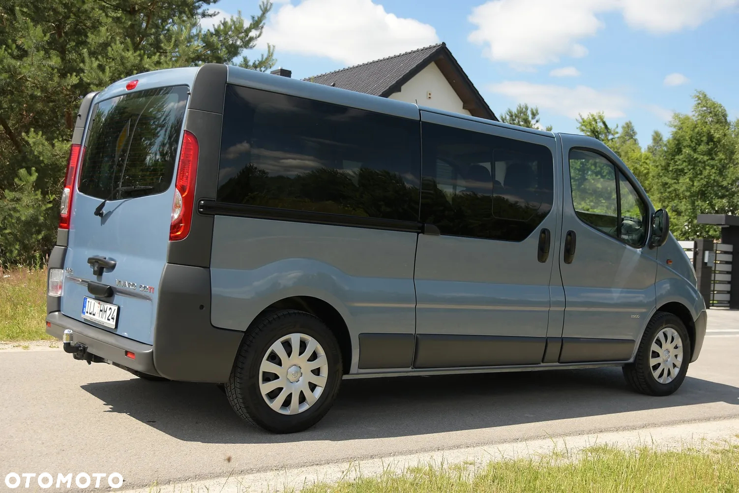 Opel Vivaro L2H1 2.9t - 7