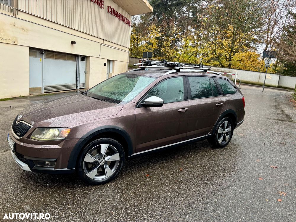 Skoda Octavia Combi Diesel 2.0 TDI 4X4 DSG Scout - 2
