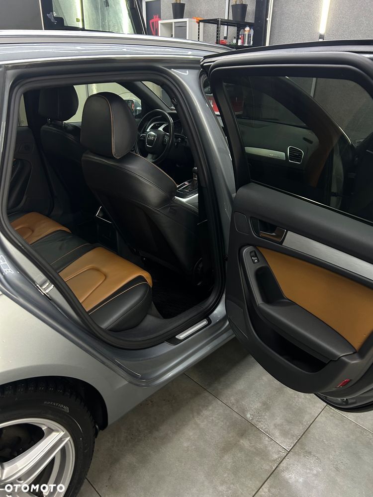 Audi A4 Avant 2.0 TDI DPF quattro S line Sportpaket - 14