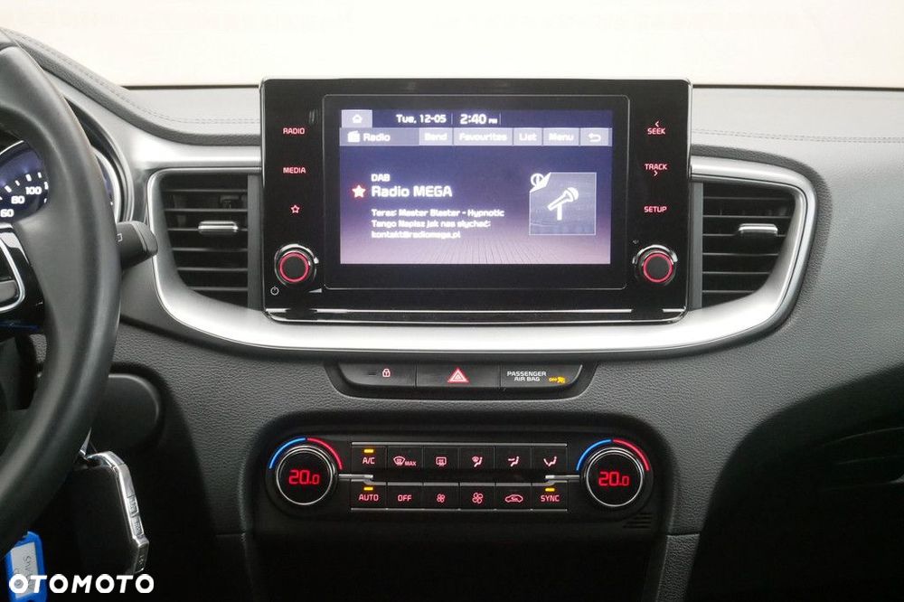 Kia Ceed 1.5 T-GDI M - 10