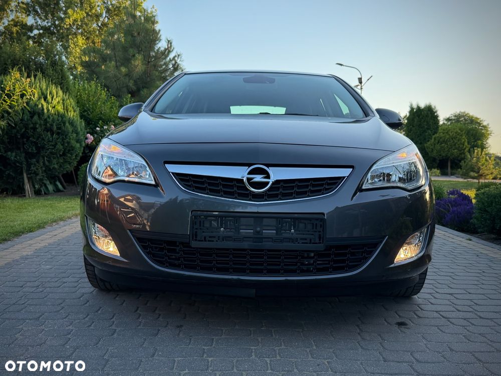 Opel Astra 1.4 T Cosmo - 6