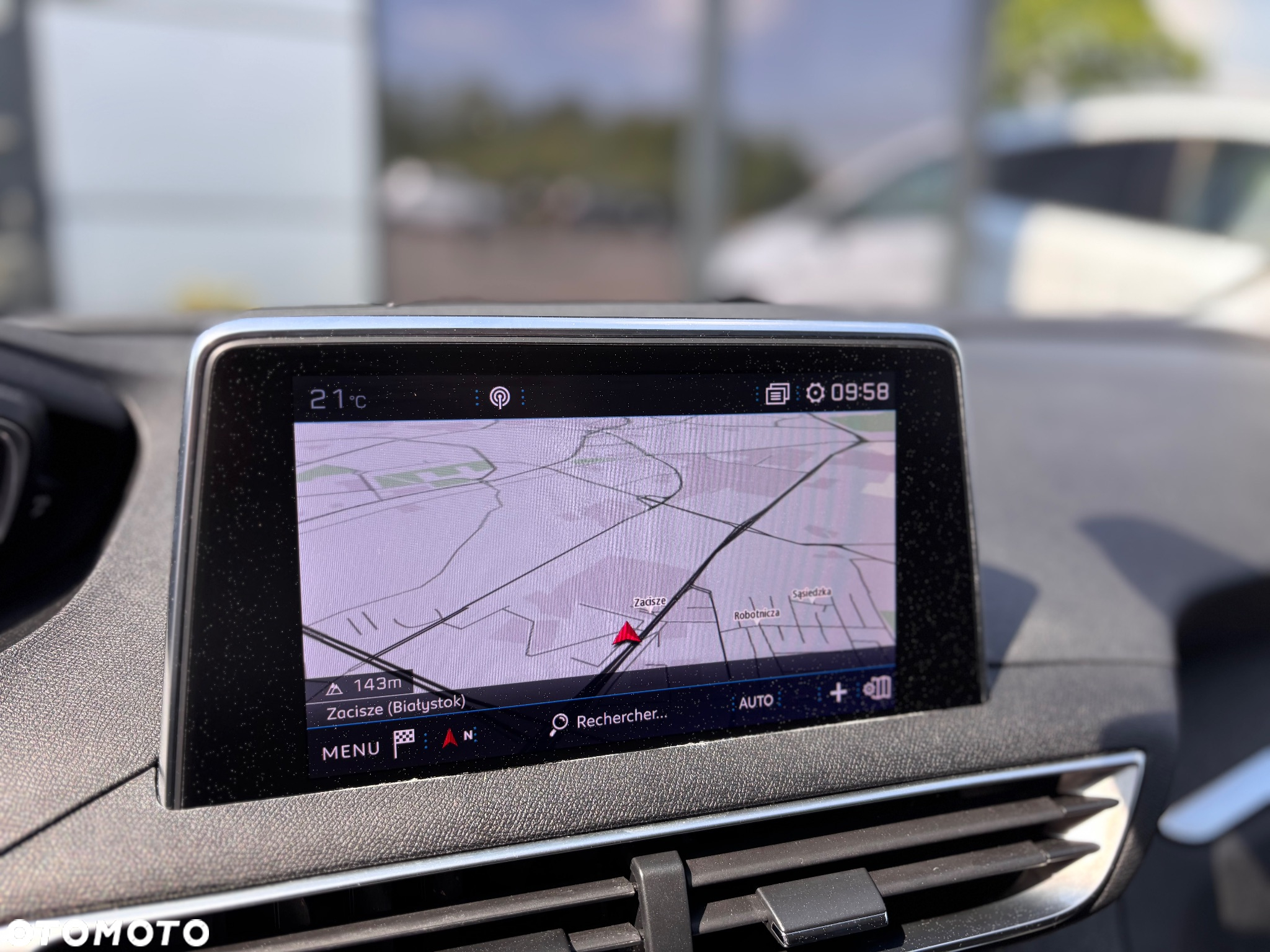 Peugeot 5008 2.0 BlueHDI Allure S&S - 25