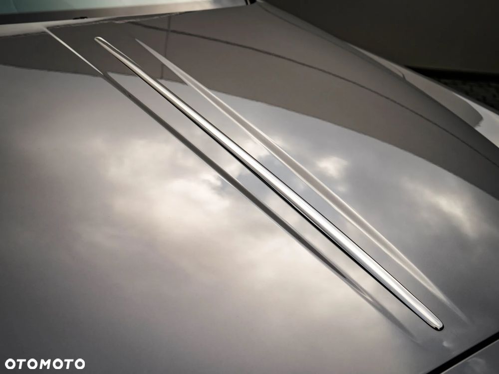 Rolls-Royce Wraith - 10