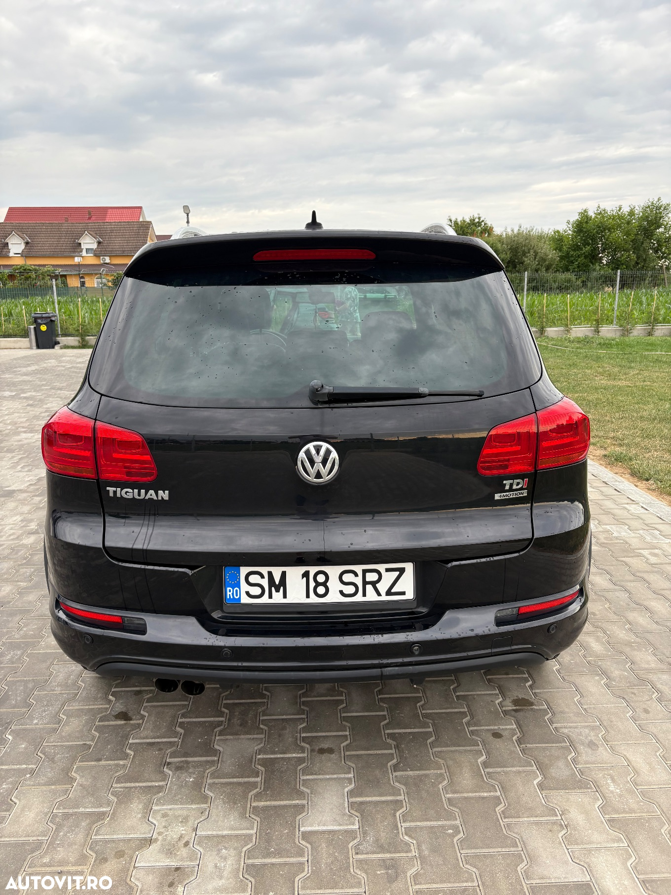 Volkswagen Tiguan 2.0 TDI 4Motion Sport & Style - 3
