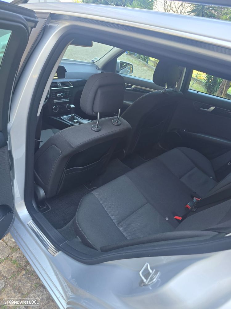 Mercedes-Benz C 200 - 9