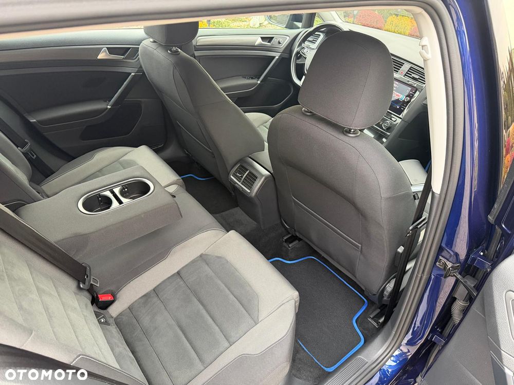 Volkswagen Golf 2.0 TDI SCR 4Motion DSG Highline - 18