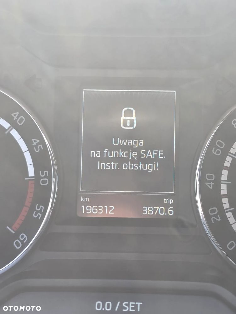 Skoda Octavia 2.0 TDI RS - 14