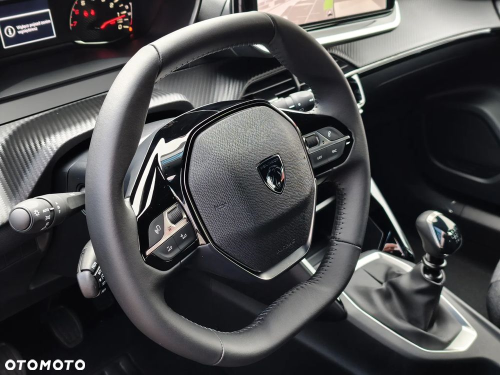 Peugeot 2008 PureTech 100 Style S&S BVM6 - 14