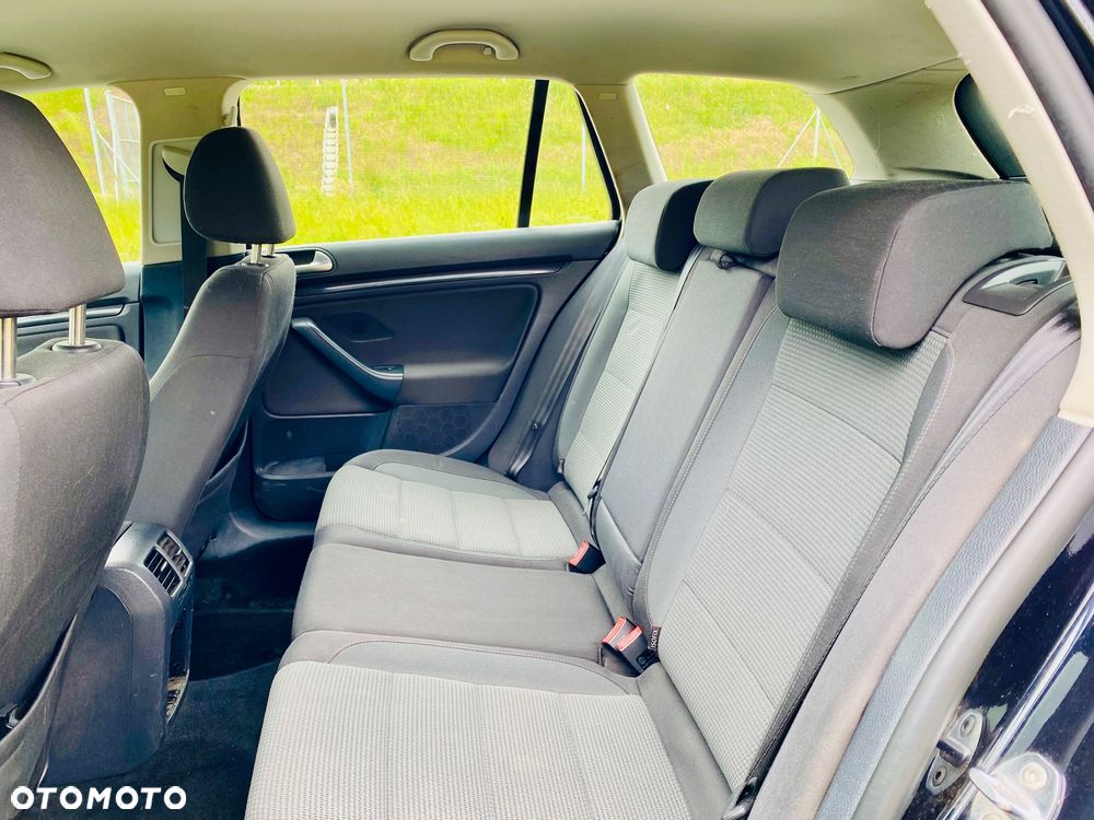 Volkswagen Golf 1.2 TSI BlueMotion Technology Comfortline - 32