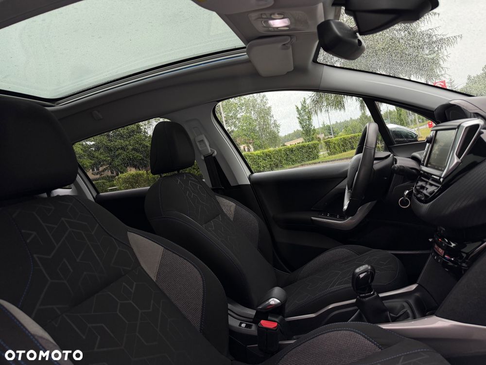 Peugeot 2008 PureTech 82 Style - 6