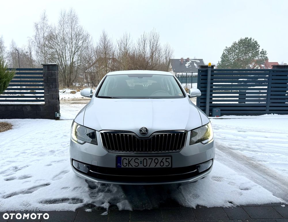 Skoda Superb 1.8 TSI DSG Exclusive - 36