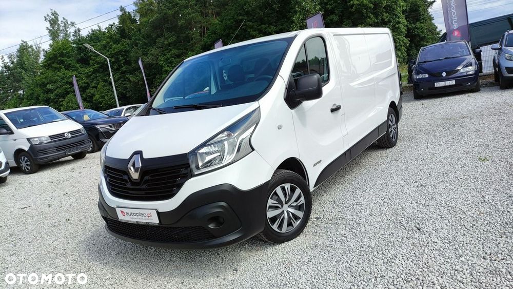 Renault Trafic - 13