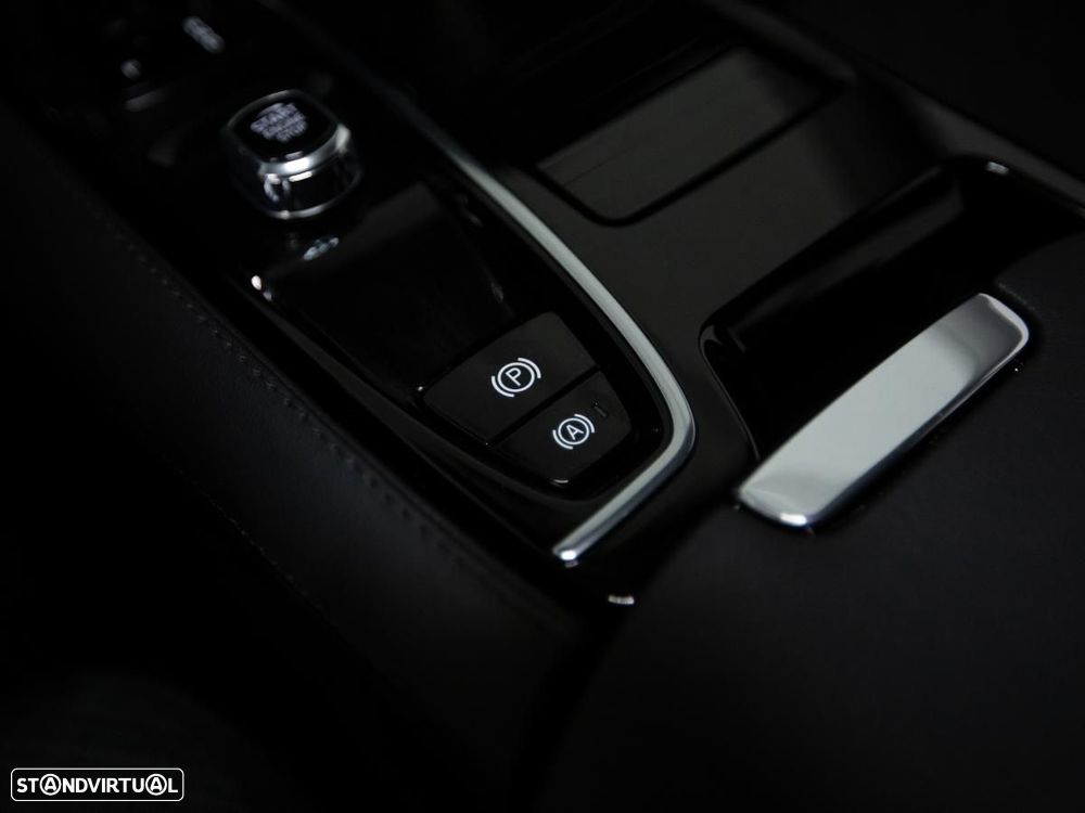 Volvo V60 2.0 T6 AWD TE Core - 18