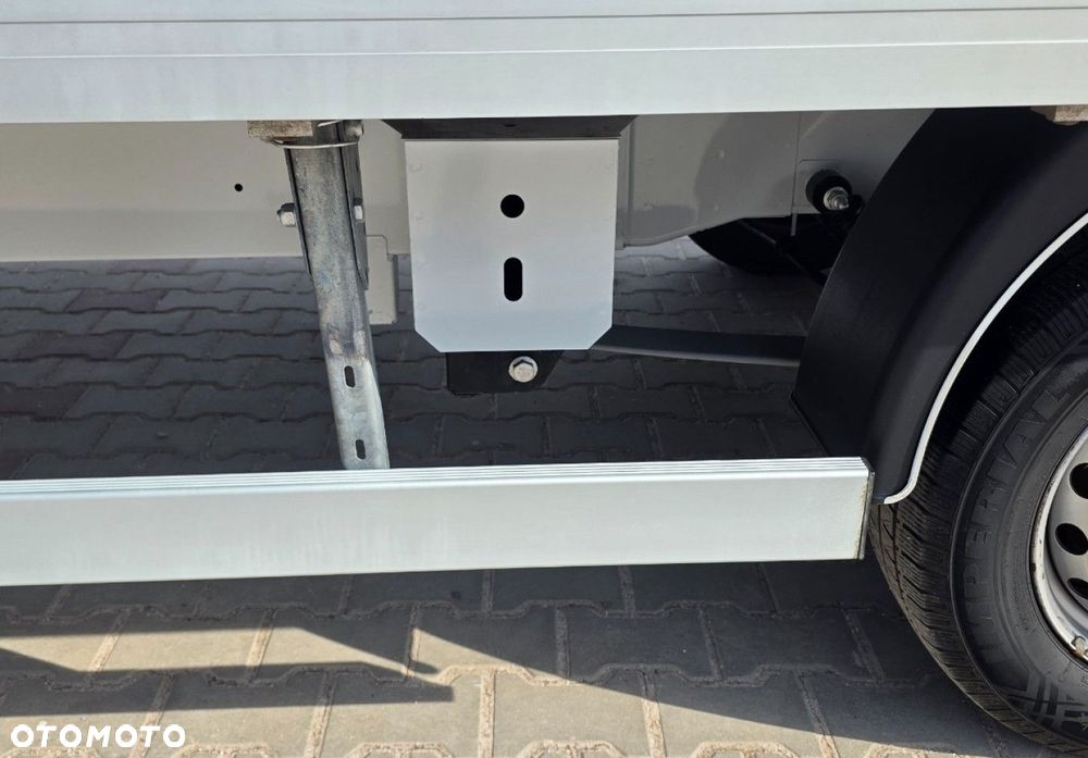Renault Master - 32