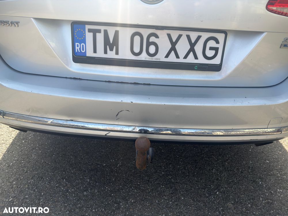 Volkswagen Passat 2.0 TDI 4Motion BlueMotion Technology Comfortline DSG - 13