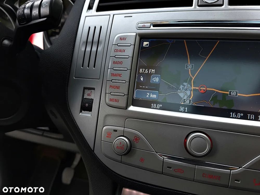 Ford Kuga 2.0 TDCi 4x4 Titanium - 30