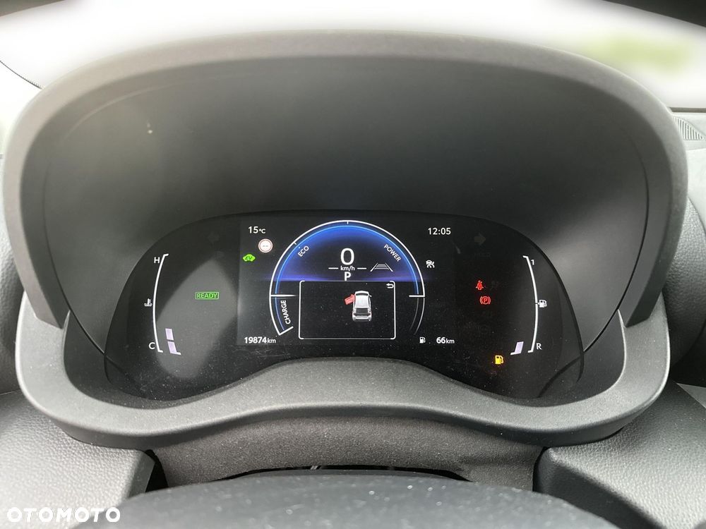 Toyota Yaris Hybrid 1.5 Style - 19