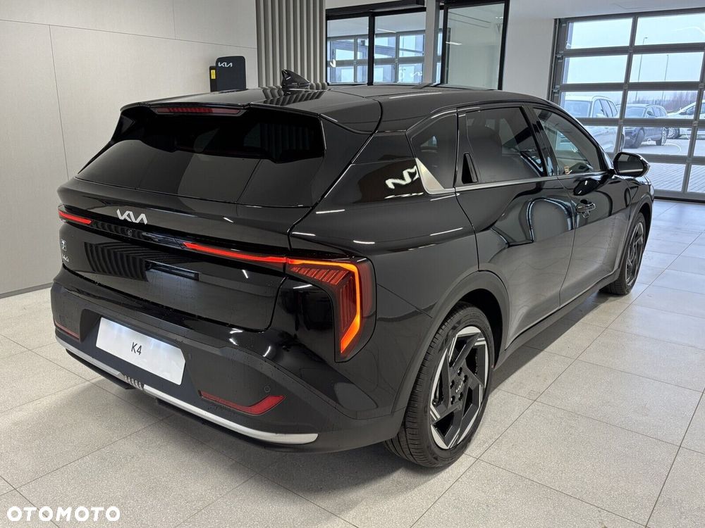 Kia K4 - 6