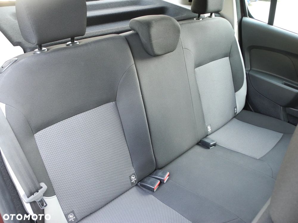 Dacia Sandero - 14