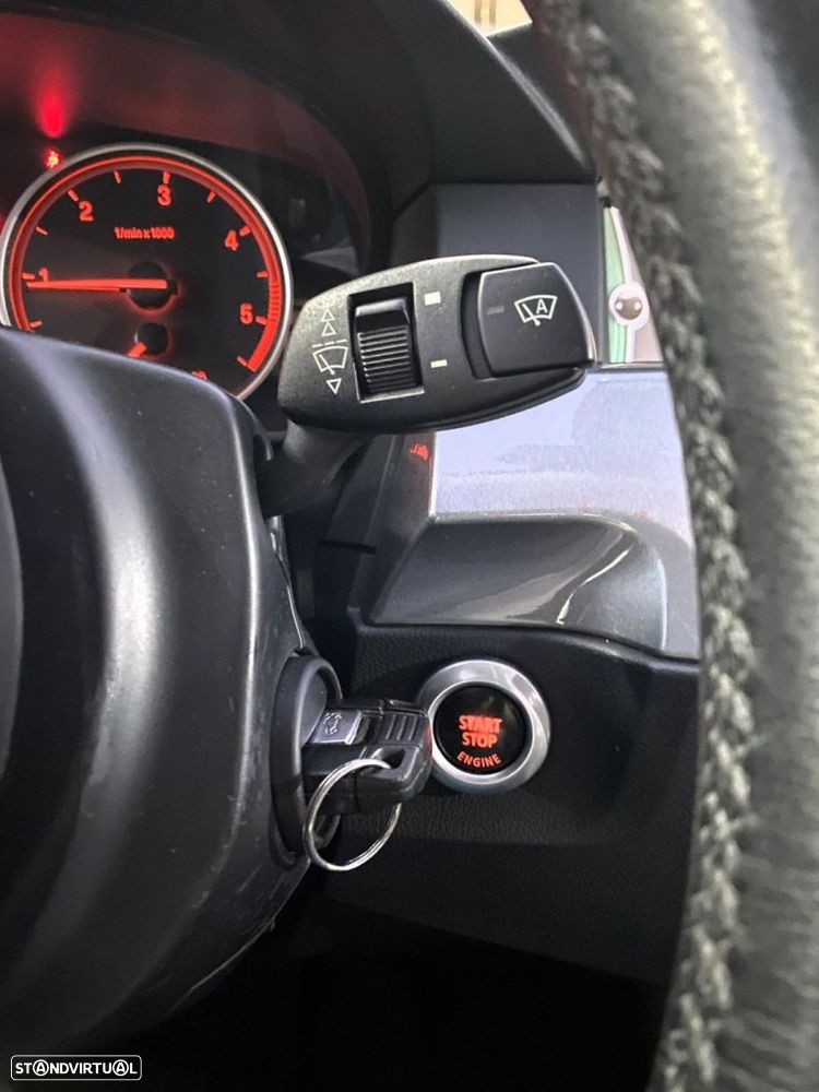 BMW 520 d Touring - 12
