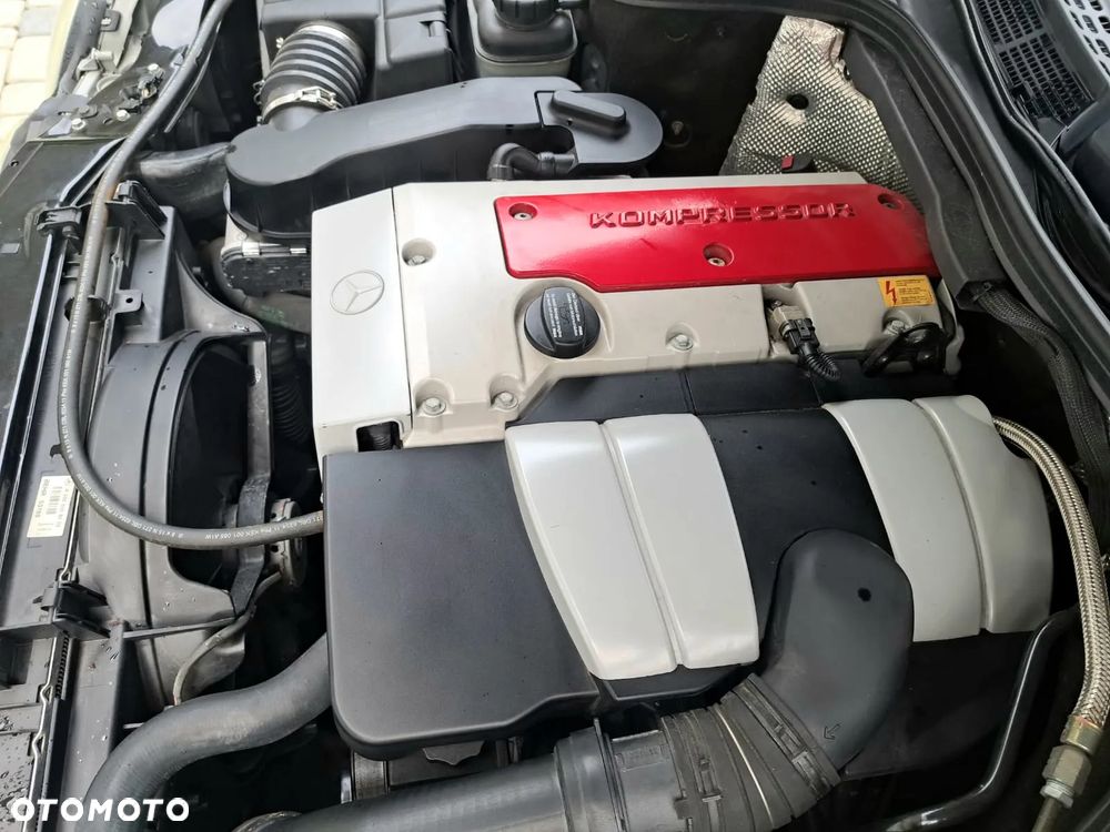 Mercedes-Benz CLK - 29