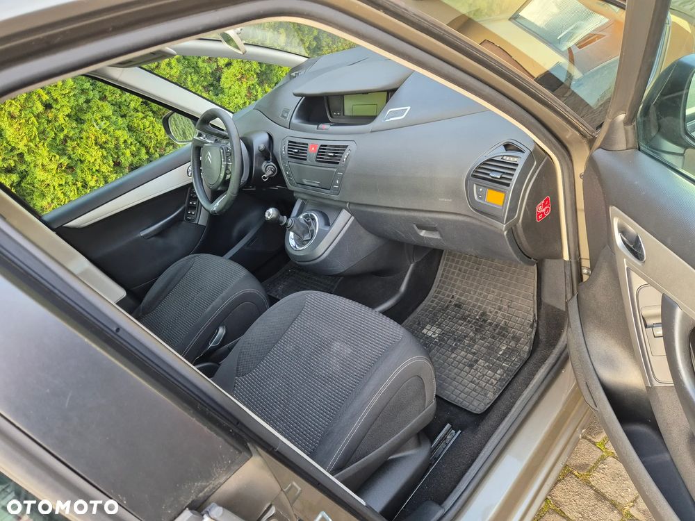 Citroën C4 Picasso - 6