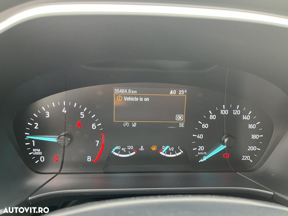 Ford Kuga - 20