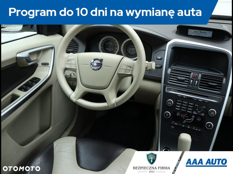 Volvo XC 60 - 8