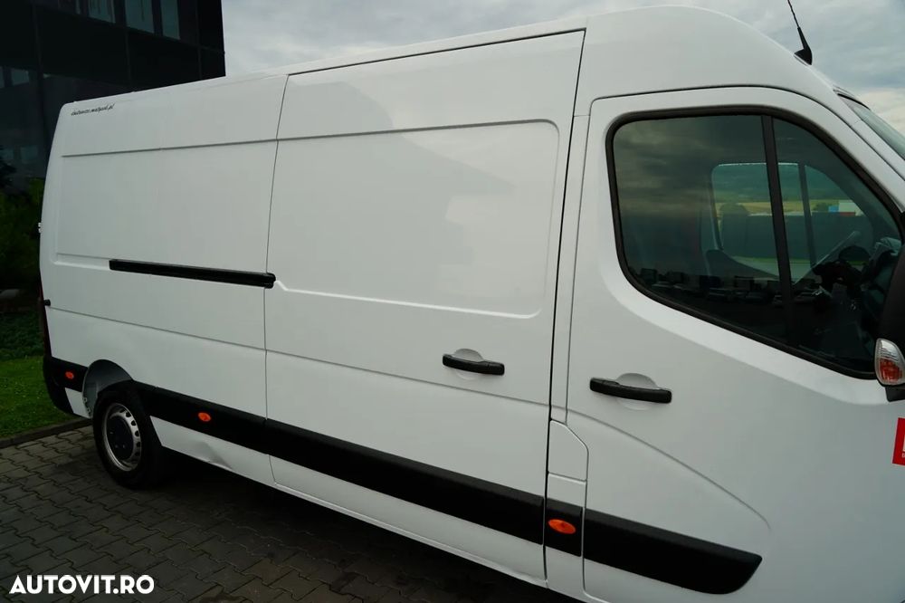 Renault MASTER / BLAZER / PANEL / 2023 - 19