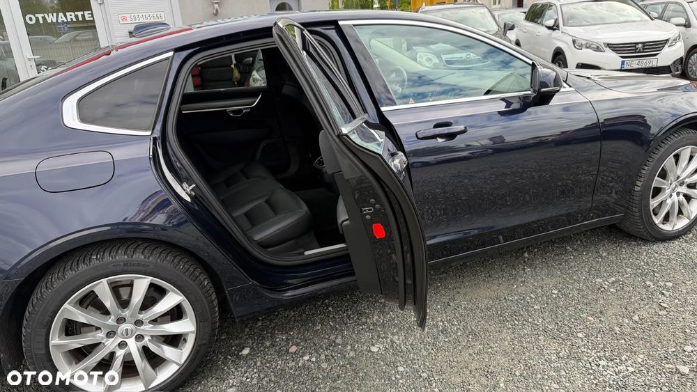 Volvo S90 - 19