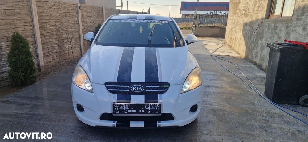Kia Ceed 1.6 DSL EX CITY - 1