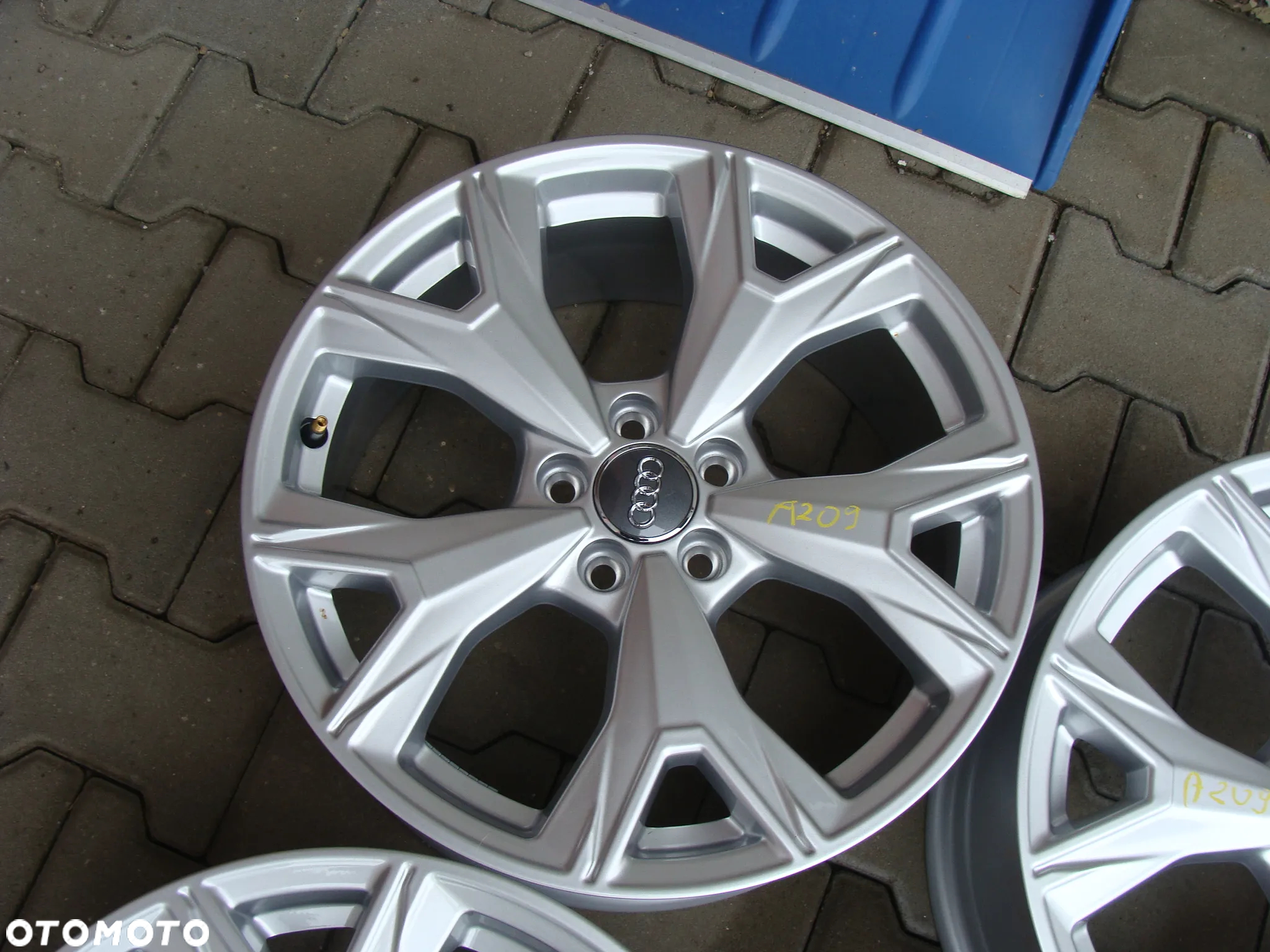 a209 5x100 Audi A1 Q1 A2 A3 8L TT 8N 7jx17 - 5