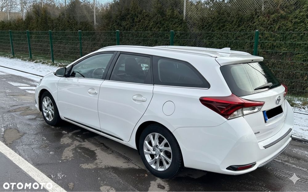 Toyota Auris 1.6 D-4D Comfort - 7
