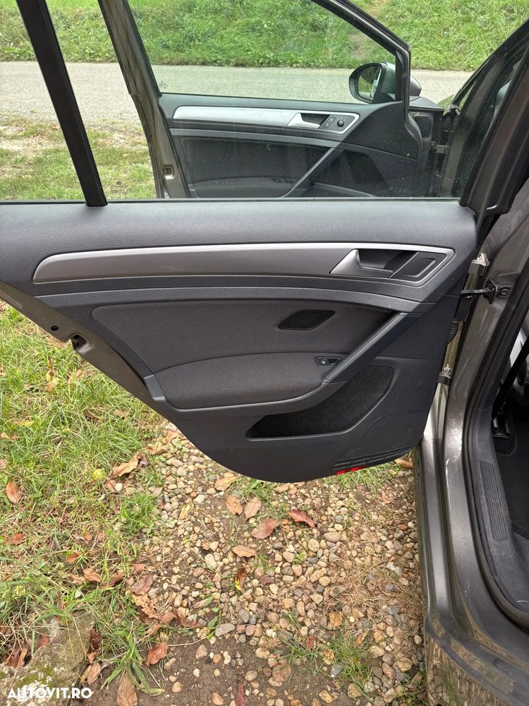 Volkswagen Golf 1.6 TDI BMT Trendline - 11