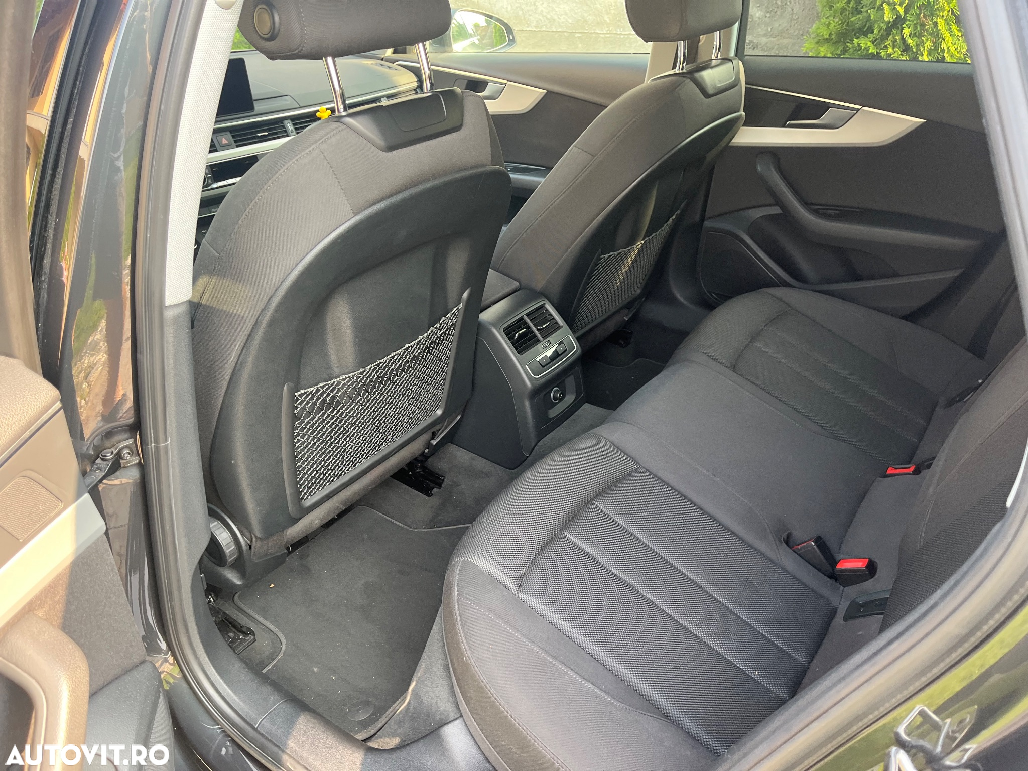 Audi A4 Avant 2.0 TDI S tronic - 20