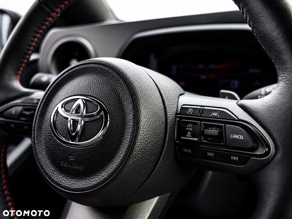 Toyota GR Yaris - 22