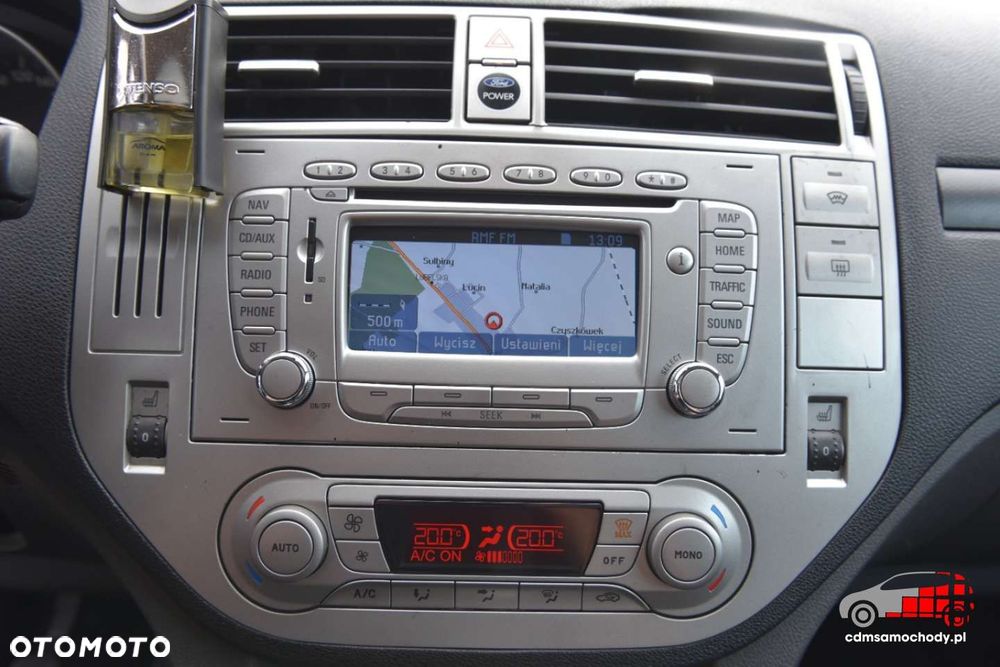 Ford Kuga - 26
