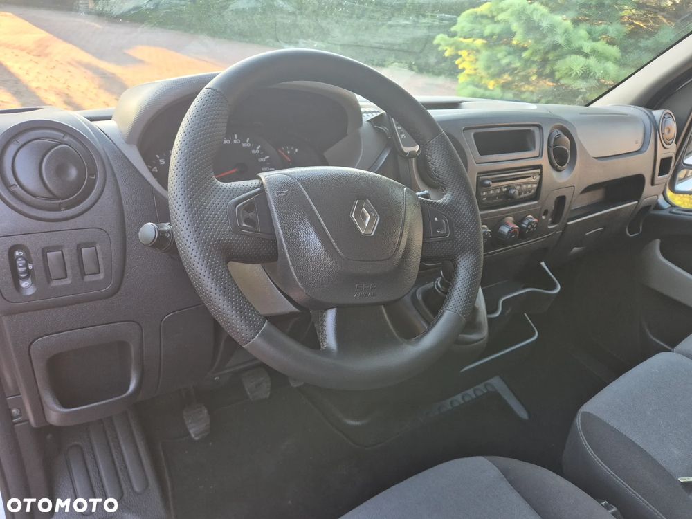Renault Master - 18
