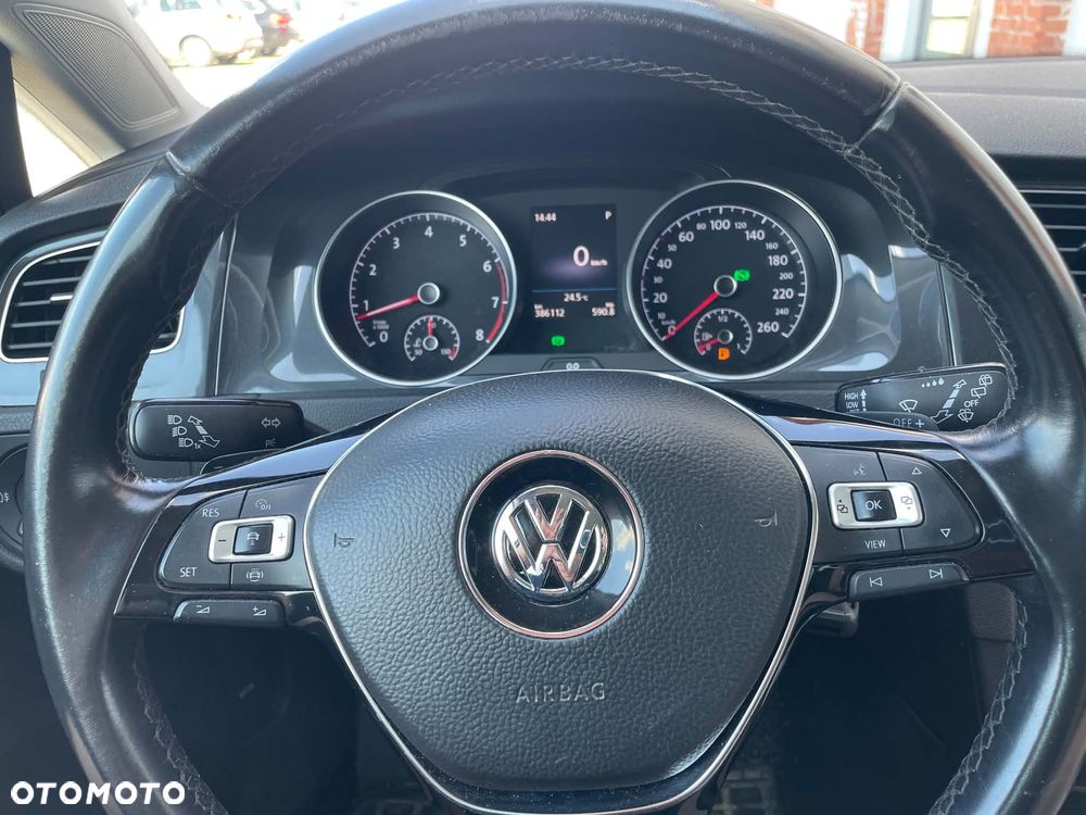 Volkswagen Golf 1.5 TSI BMT Evo Comfortline DSG - 7
