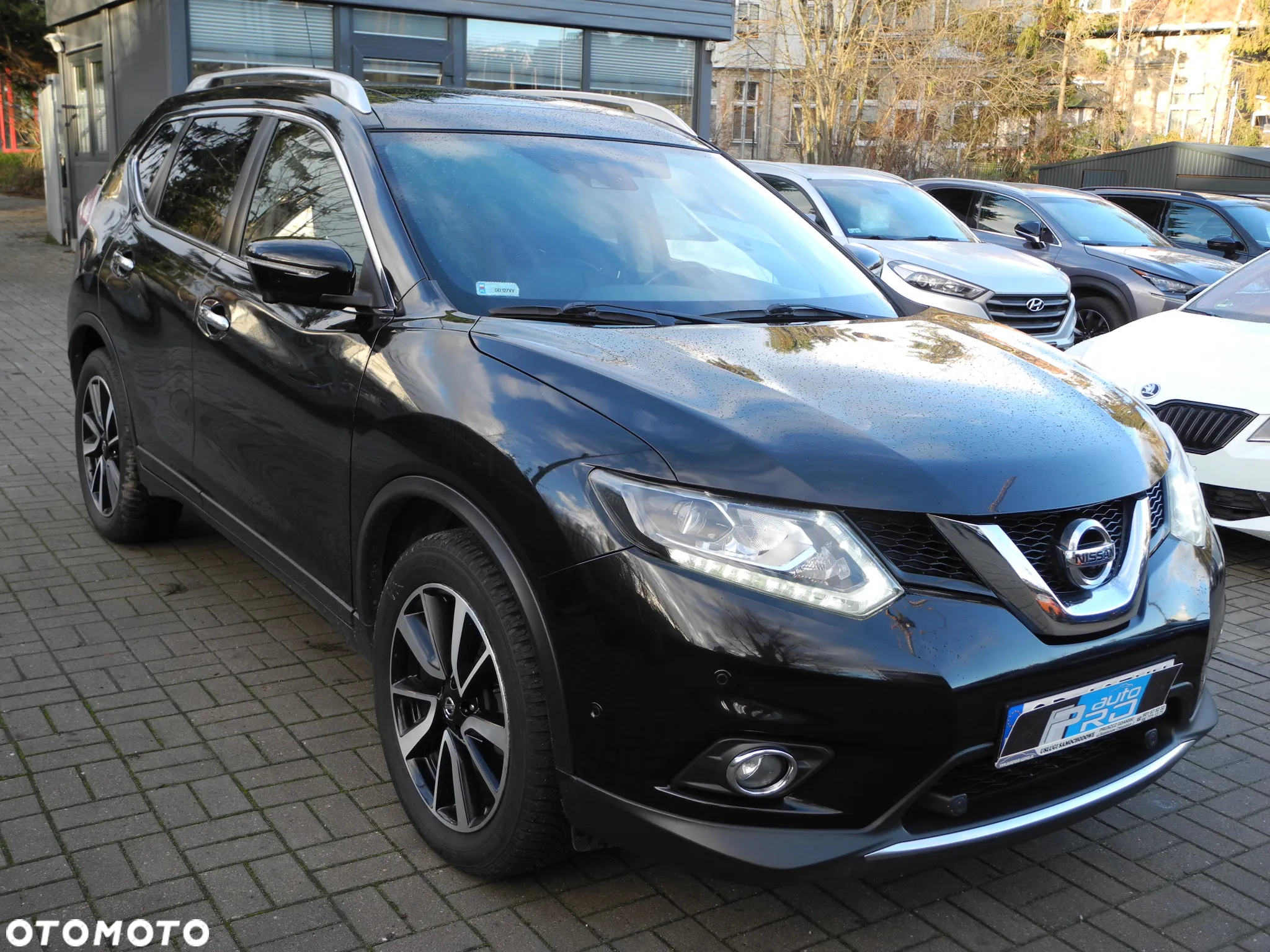 Nissan X-Trail - 2