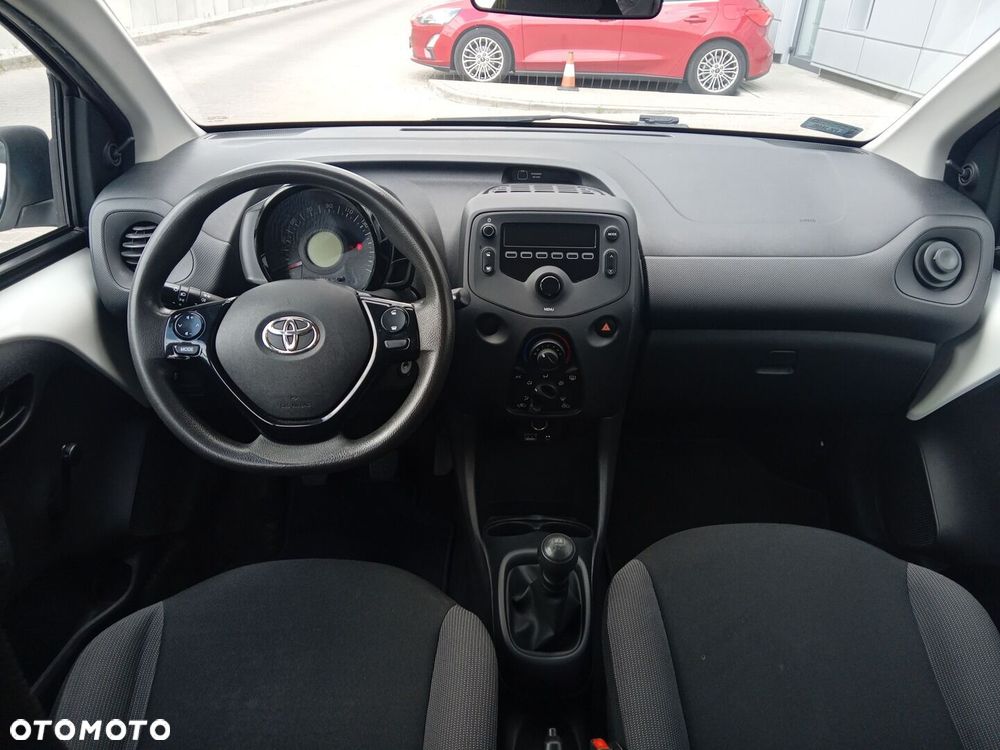 Toyota Aygo - 13