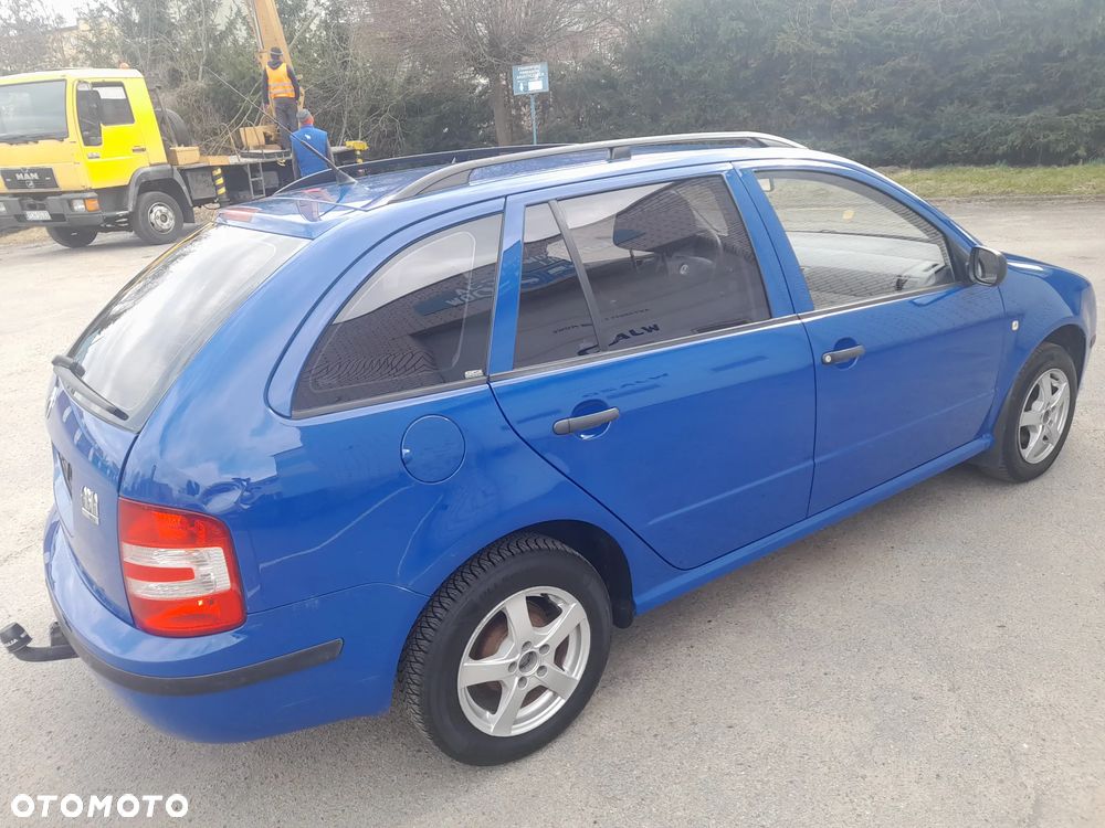 Skoda Fabia - 3