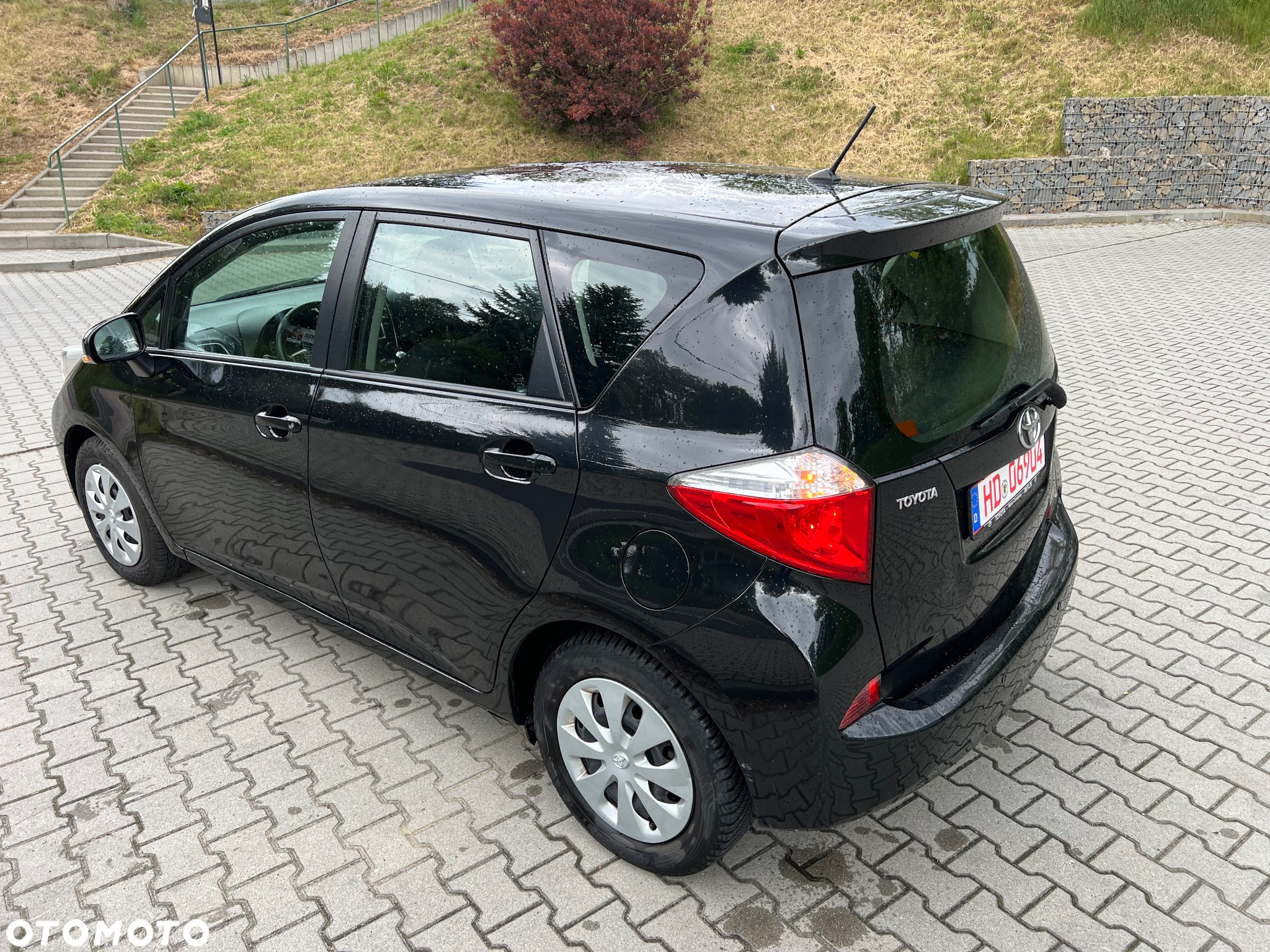 Toyota Verso S 1.33 Premium - 37