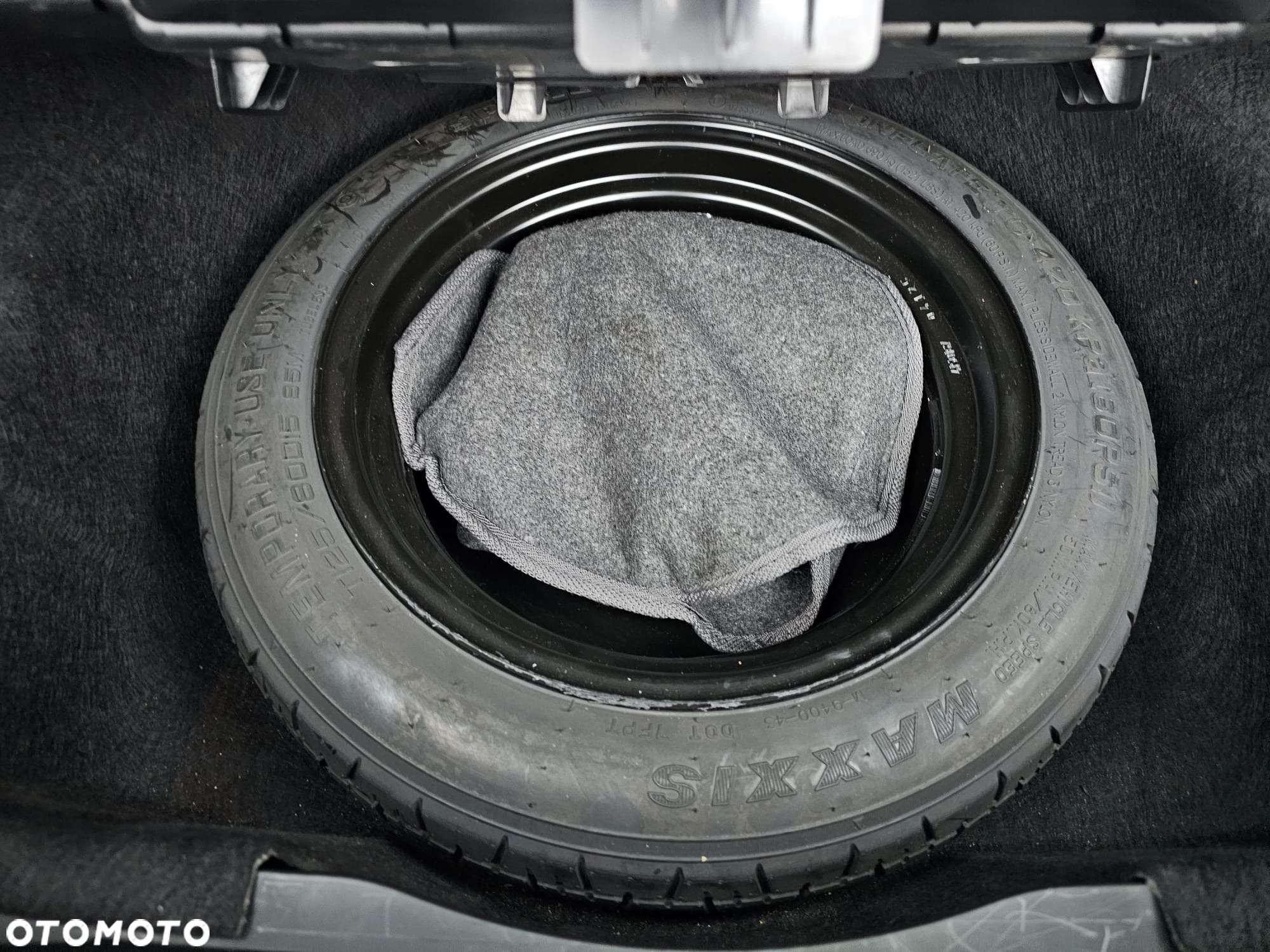 Hyundai ix20 1.4 CRDi BlueDrive Comfort - 26