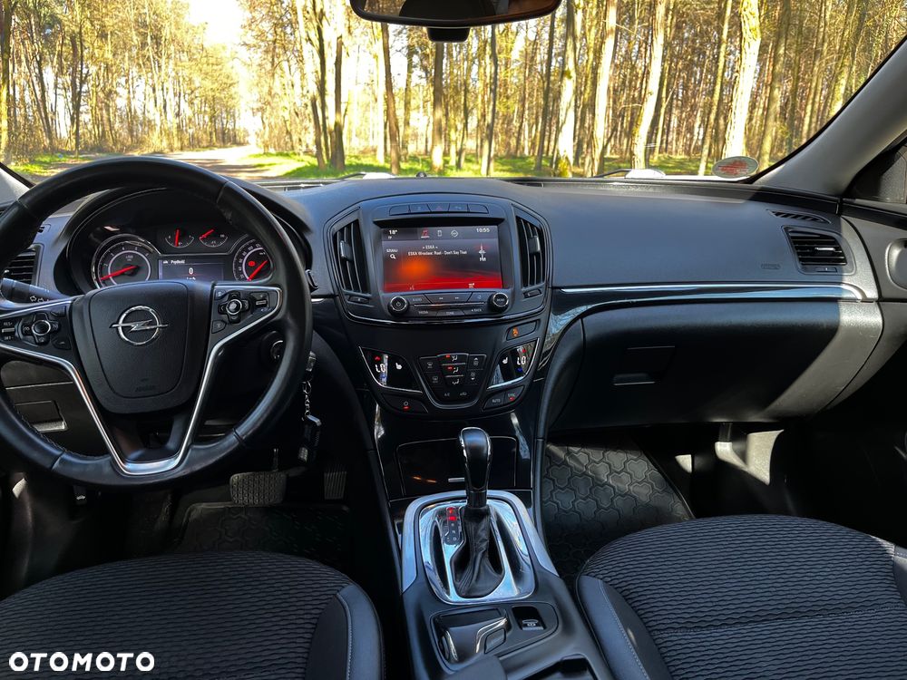 Opel Insignia - 12