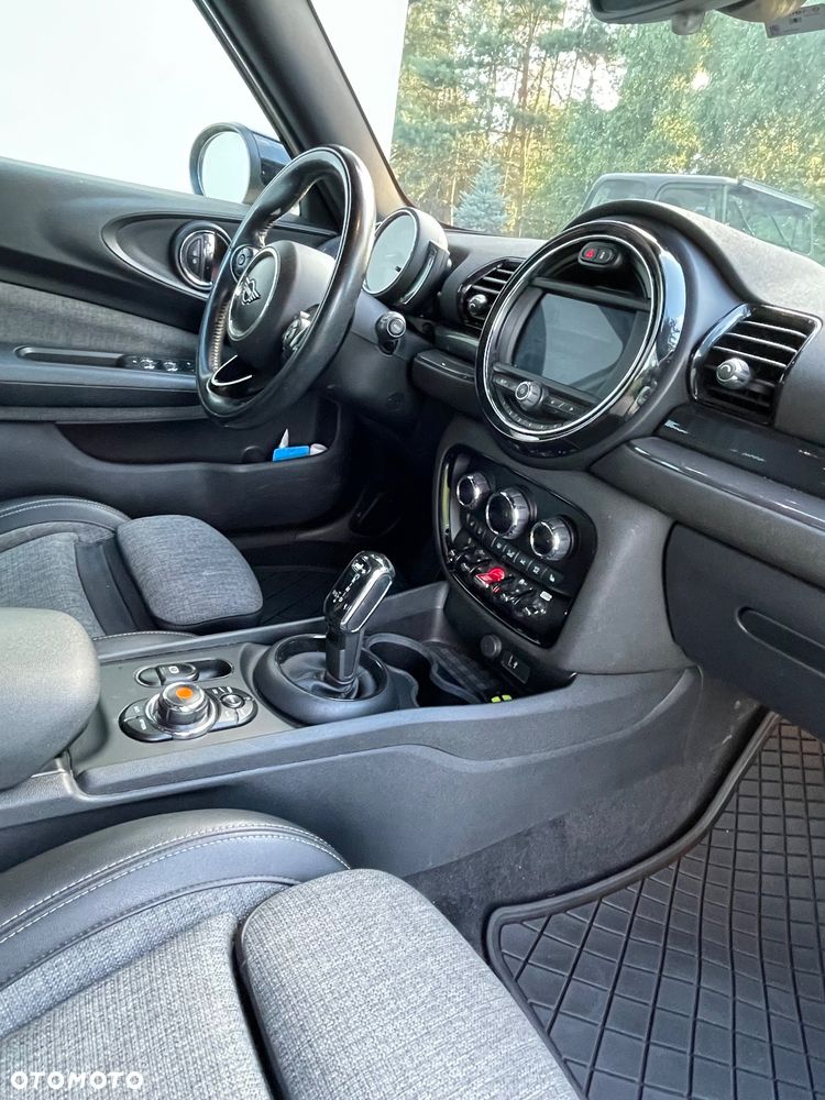 MINI Clubman - 16
