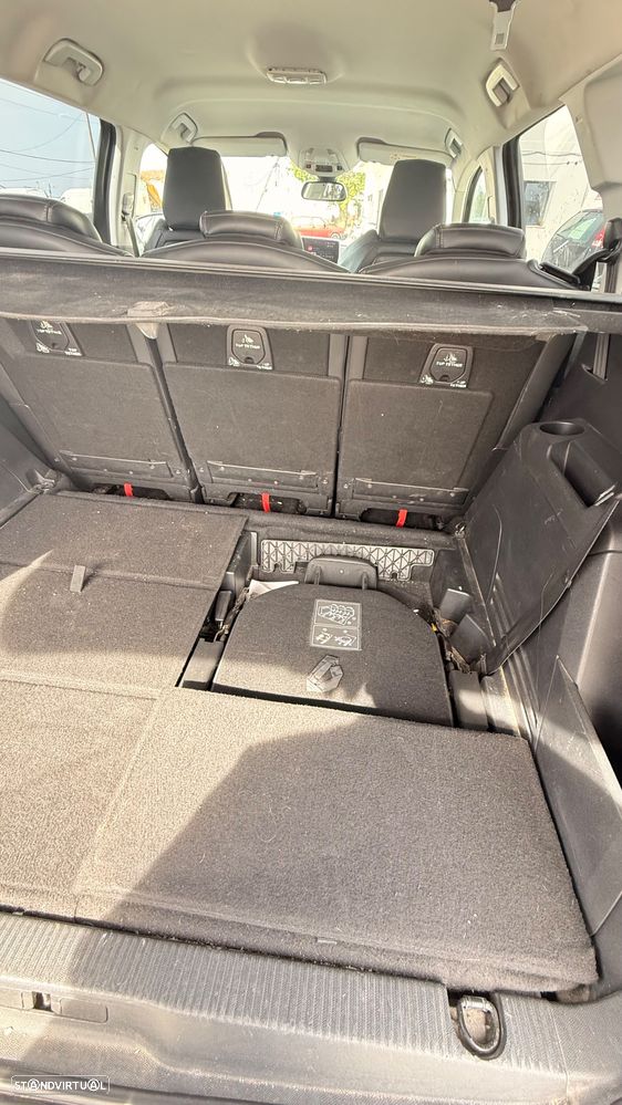 Peugeot 5008 BlueHDI 120 EAT6 Stop & Start Allure - 21
